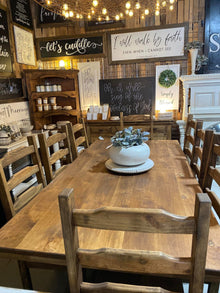  Rustic Farmhouse Table