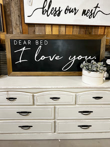  Dear Bed